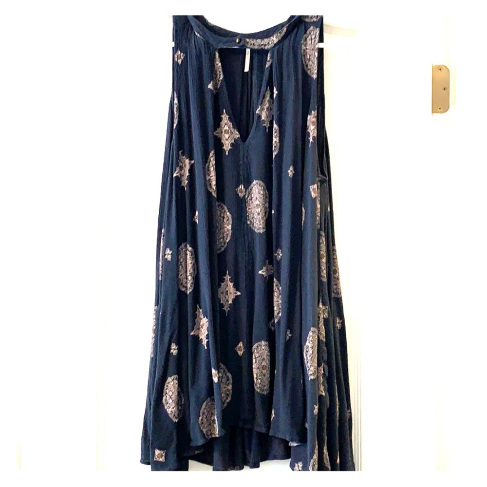 Gorgeous Free People tunic in excellent condition